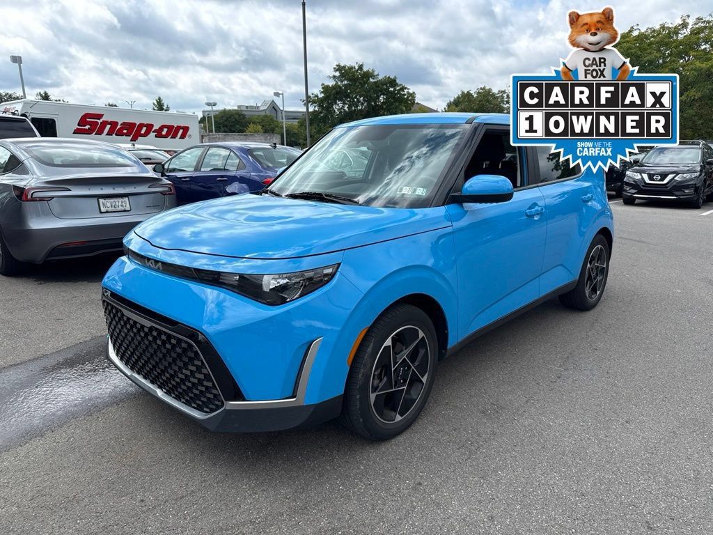 Certified 2023 Kia Soul EX FWD image 1
