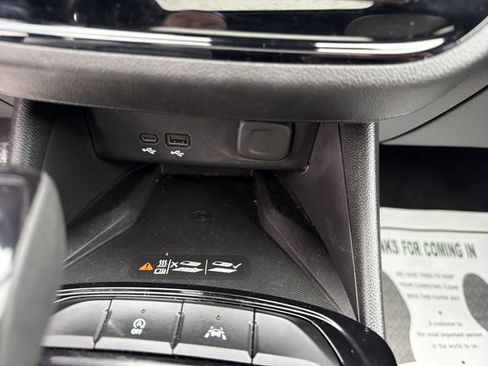 Used 2024 Buick Envista Avenir FWD image 24