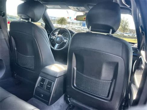 Used 2018 BMW 340i Sedan image 13