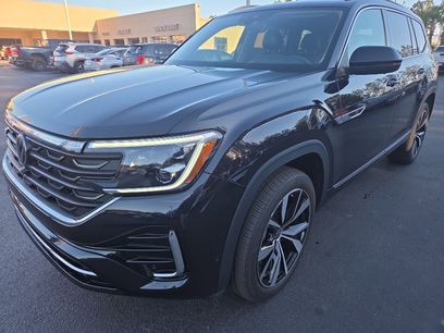 Used 2024 Volkswagen Atlas SEL Premium R-Line