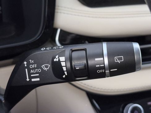 Used 2023 INFINITI QX60 Luxe w/ Cargo Package FWD image 11