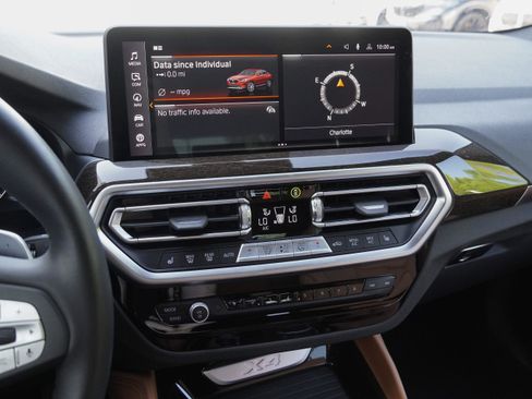 Certified 2025 BMW X4 xDrive30i AWD/4WD image 21