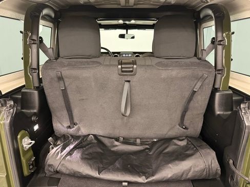 Used 2023 Jeep Wrangler Sport S image 11
