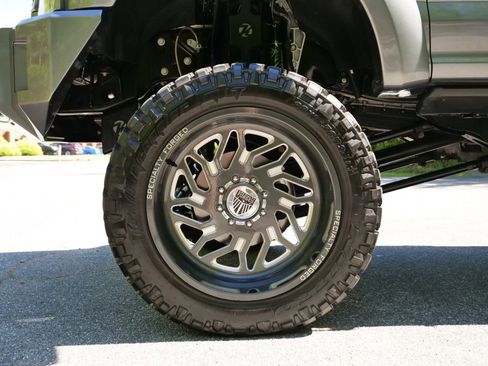Used 2022 Ford F250 Limited AWD/4WD image 12