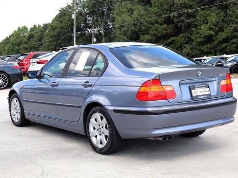 Used 2002 BMW 325i Sedan RWD image 5