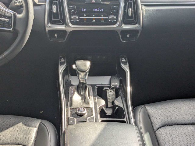 Used 2023 Kia Sorento S FWD image 20