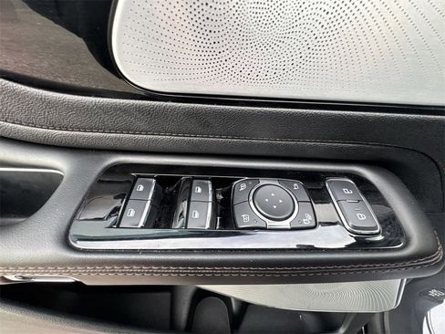 Used 2023 Lincoln Aviator Reserve w/ Equipment Group 201A image 13