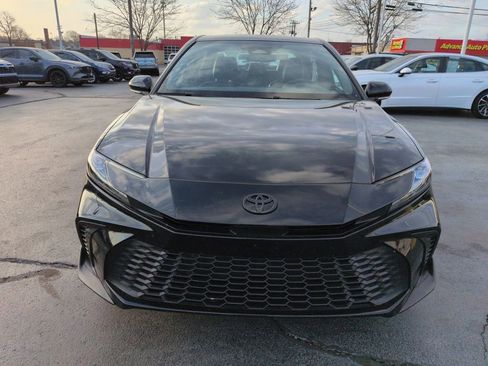 Certified 2025 Toyota Camry SE image 8