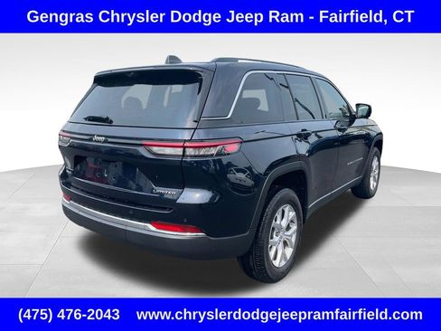 Certified 2023 Jeep Grand Cherokee Limited w/ Luxury Tech Group II AWD/4WD image 7