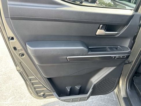 Used 2024 Toyota Tacoma TRD Sport AWD/4WD image 19