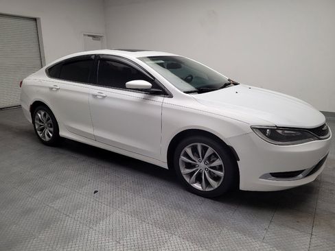 Used 2015 Chrysler 200 Limited w/ Convenience Group FWD image 11
