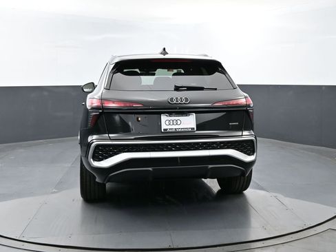 New 2026 Audi Q3 quattro 2.0T AWD/4WD image 26