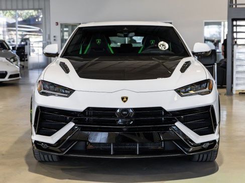 Used 2024 Lamborghini Urus Performante image 9