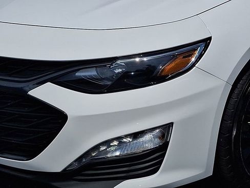 Used 2024 Chevrolet Malibu LT w/ Sport Edition FWD image 9