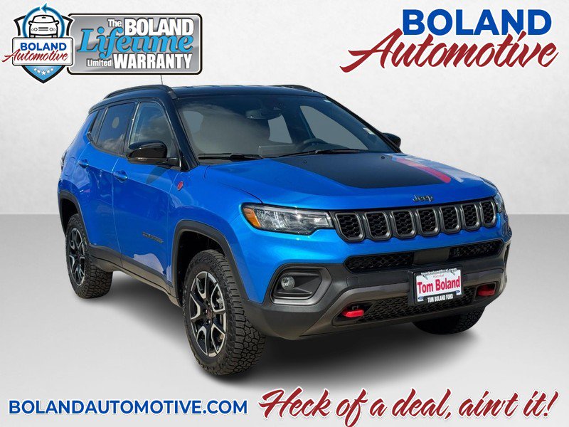 Used 2025 Jeep Compass Trailhawk AWD/4WD image 1