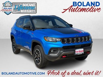 Used 2025 Jeep Compass Trailhawk