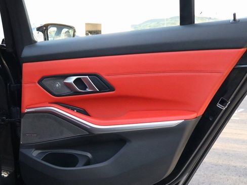 Used 2025 BMW M3 Competition w/ Executive Package image 38