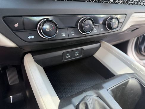 Used 2024 Honda Accord EX image 18