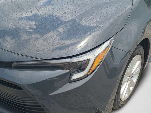 Used 2024 Toyota Corolla LE w/ LE Convenience Package FWD image 25