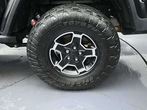 Used 2021 Jeep Gladiator Mojave image 9