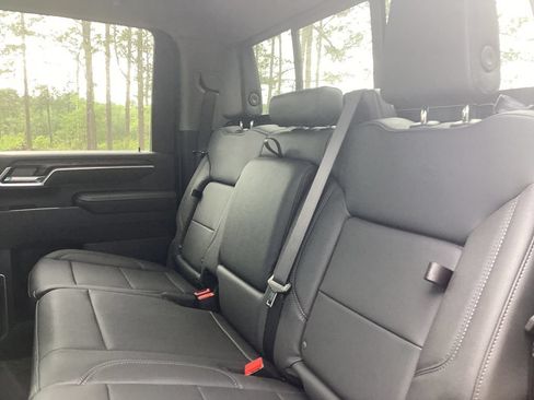 New 2026 GMC Sierra 2500 SLT w/ SLT Premium Package AWD/4WD image 21
