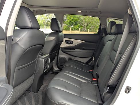 Used 2017 Nissan Murano Platinum w/ Platinum Technology Package image 15