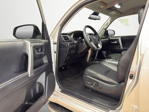 Used 2023 Toyota 4Runner TRD Sport RWD image 12