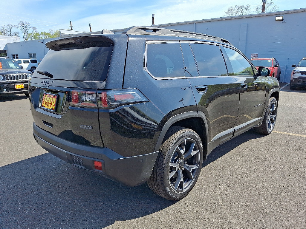 New 2026 Jeep Cherokee Overland w/ Advanced Pro Tech Group AWD/4WD image 4