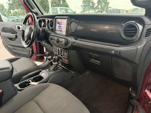 Used 2021 Jeep Wrangler Unlimited Sport AWD/4WD image 34