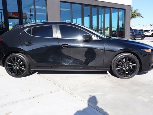 Used 2024 MAZDA MAZDA3 s image 2