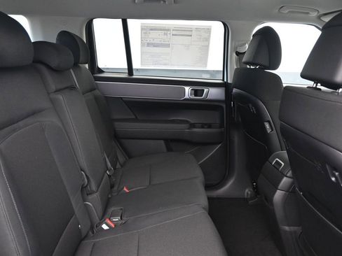 New 2026 Hyundai Santa Fe SE image 13