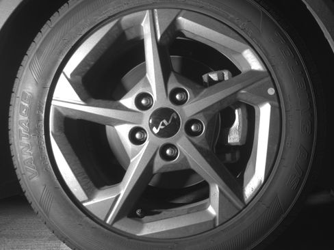 Used 2025 Kia K4 FWD image 13
