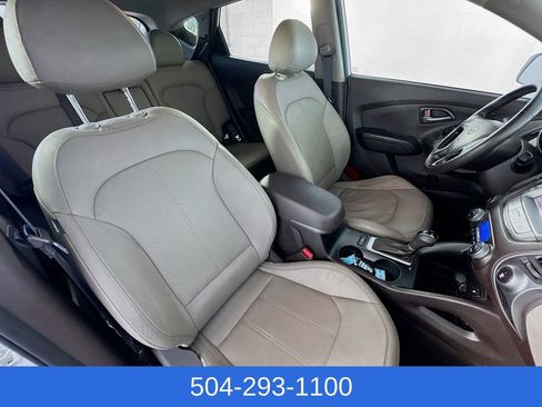 Used 2015 Hyundai Tucson Limited w/ Option Group 03 FWD image 30