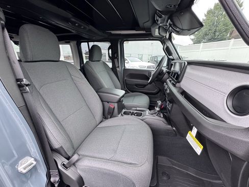 New 2026 Jeep Wrangler Sport S image 19