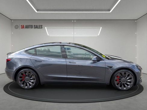 Used 2021 Tesla Model 3 Performance image 6