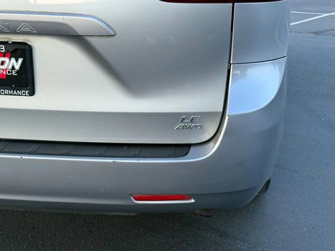 Used 2017 Toyota Sienna LE AWD/4WD image 4