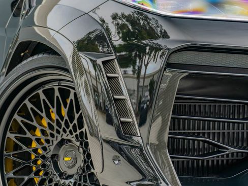 Used 2025 Lamborghini Urus SE image 61