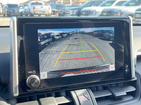 Used 2024 Toyota RAV4 XLE image 22