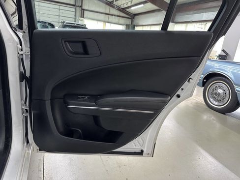 Used 2014 Dodge Charger Police w/ Street Appearance Group image 14