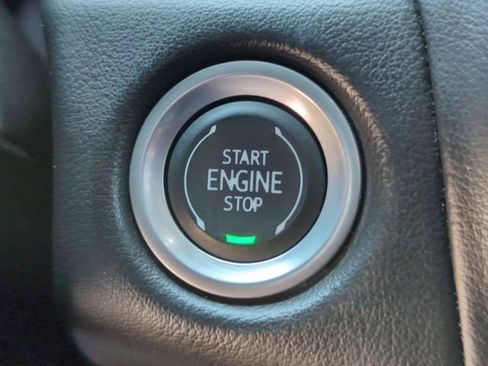 Certified 2024 GMC Yukon XL SLT RWD image 16