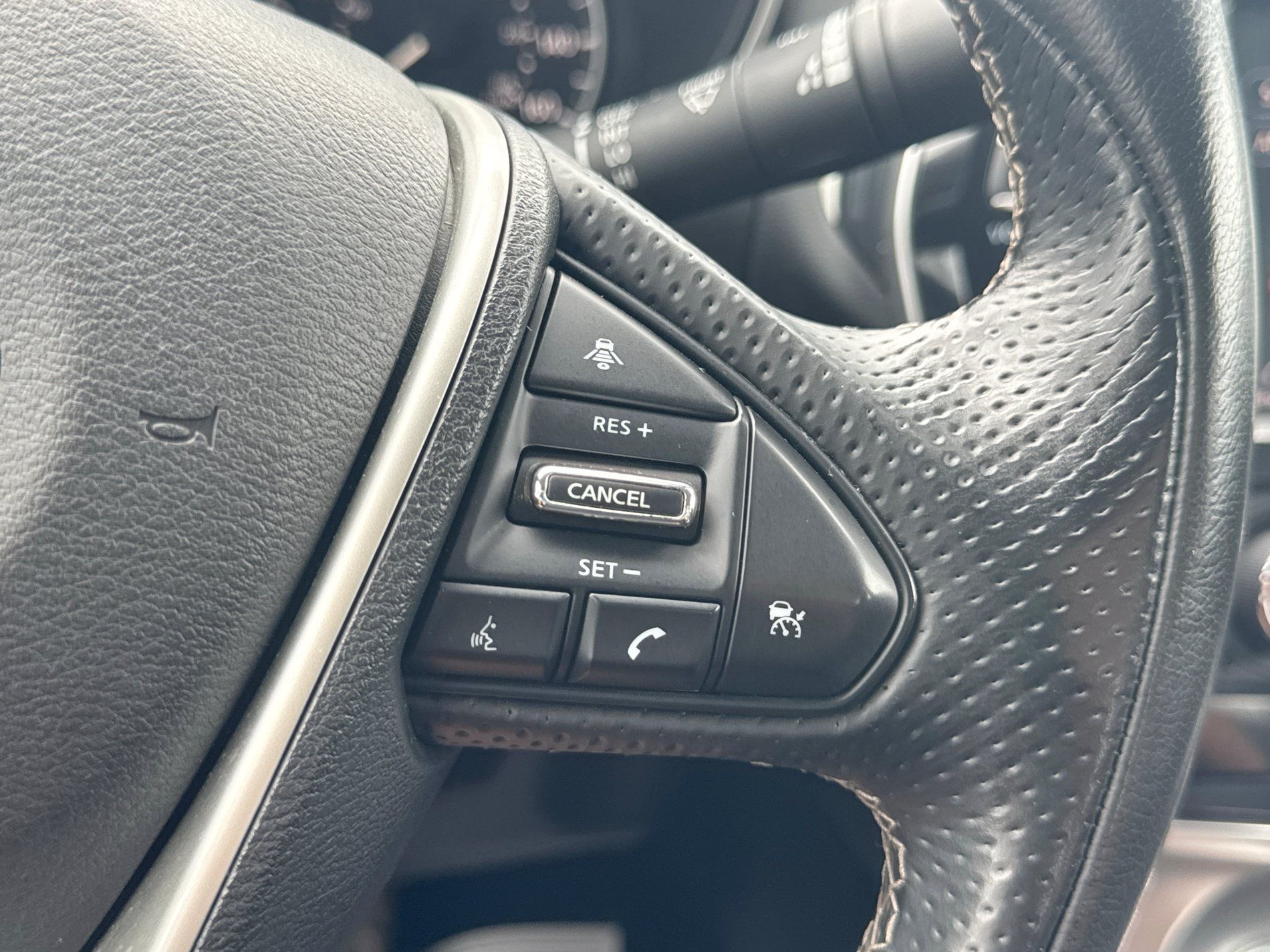 Used 2023 Nissan Maxima SV w/ Floor Mat Group FWD image 24