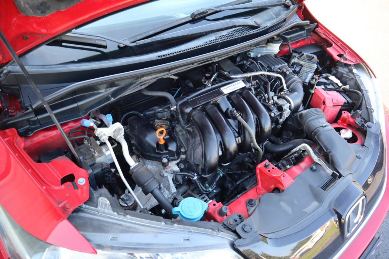 Used 2015 Honda Fit EX-L image 32
