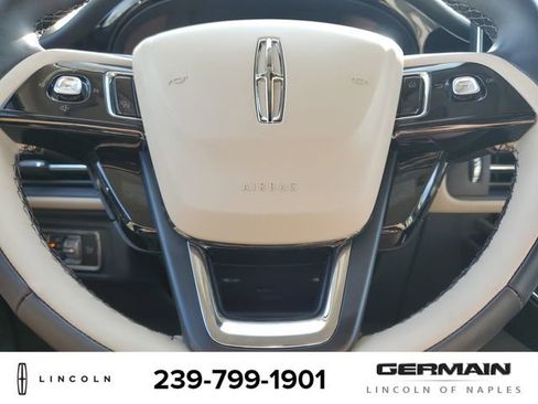 New 2026 Lincoln Corsair Premiere image 22