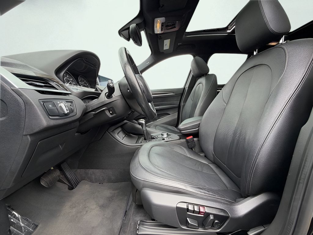 Used 2018 BMW X1 xDrive28i AWD/4WD image 15