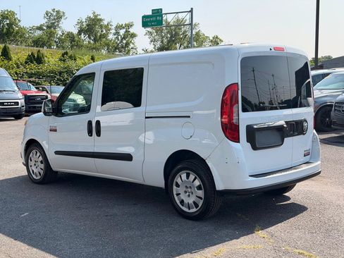 Used 2021 RAM ProMaster City Tradesman SLT w/ Window Group 05 FWD image 5
