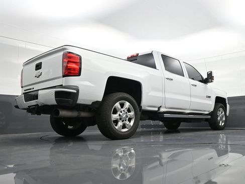 Used 2018 Chevrolet Silverado 2500 LTZ w/ Duramax Plus Package image 27