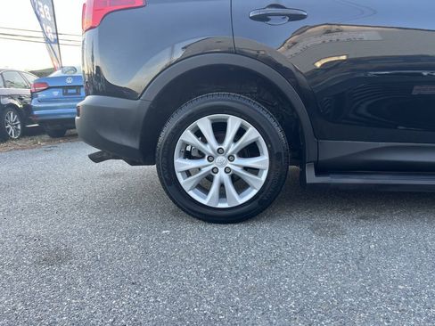 Used 2015 Toyota RAV4 Limited AWD/4WD image 37