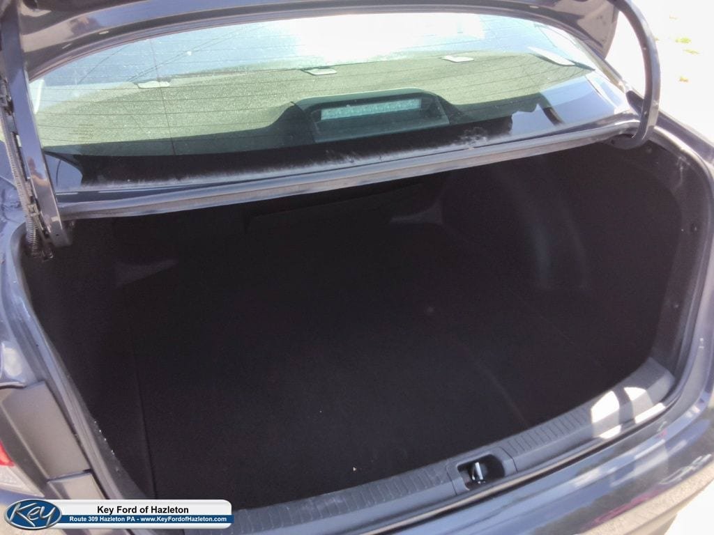 Used 2024 Toyota Corolla LE FWD image 12