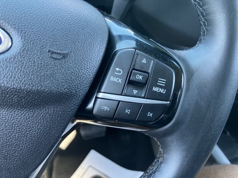 Used 2025 Ford Escape Platinum AWD/4WD image 26