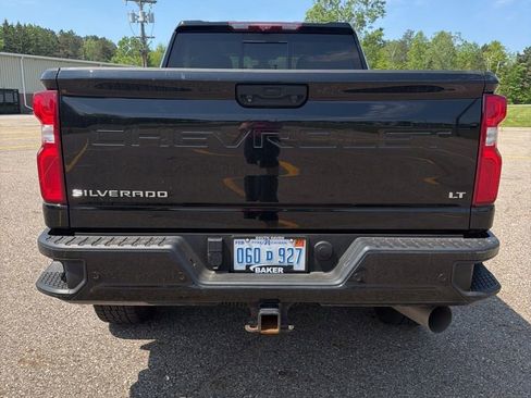 Used 2022 Chevrolet Silverado 2500 LTZ w/ LTZ Plus Package AWD/4WD image 6